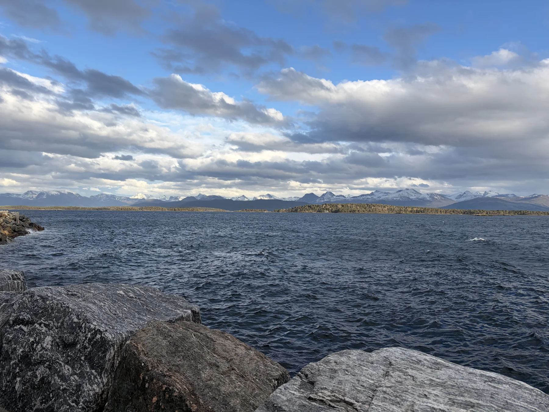 Fjell og fjord i Romsdal